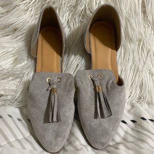 PRE L♥️VED 
Gray Tassel Mules
Back to work?